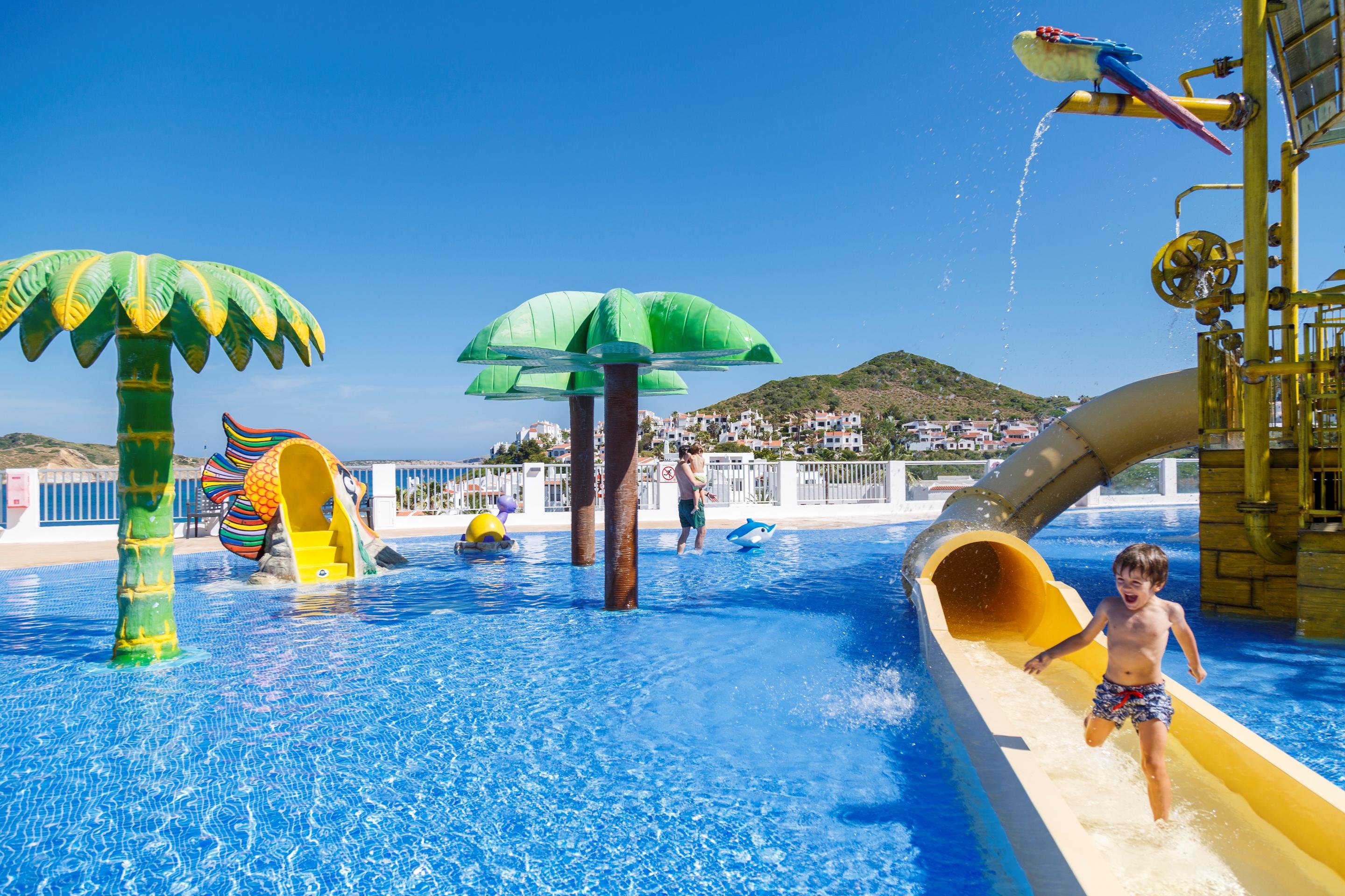Fergus Club Carema Splash Playas De Fornells Faciliteter billede